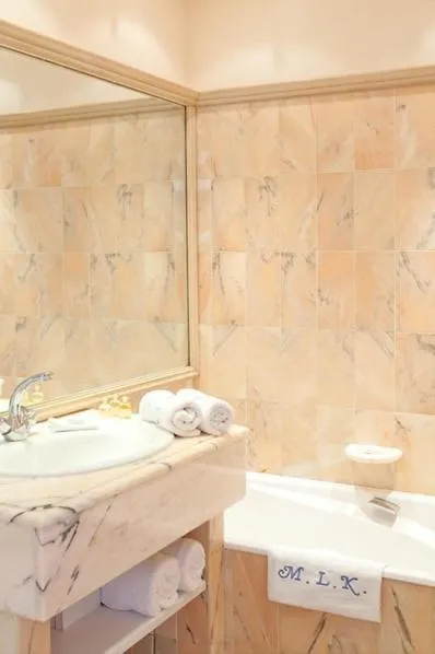 فندق Manoir De Lan Kerellec Trébeurden 4*,