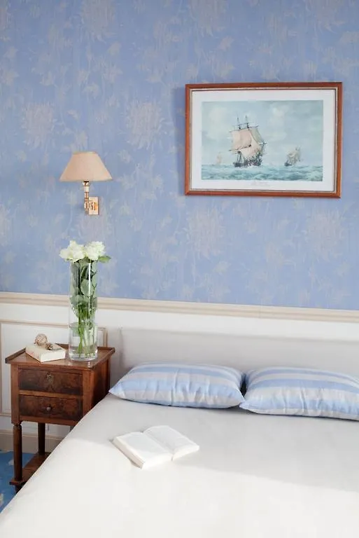 ****  Hotel Manoir De Lan Kerellec Trébeurden Frankreich
