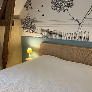 La Chaumiere De La Chaize Apartment